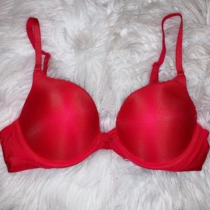 Victoria’s Secret Red Push-up Bra